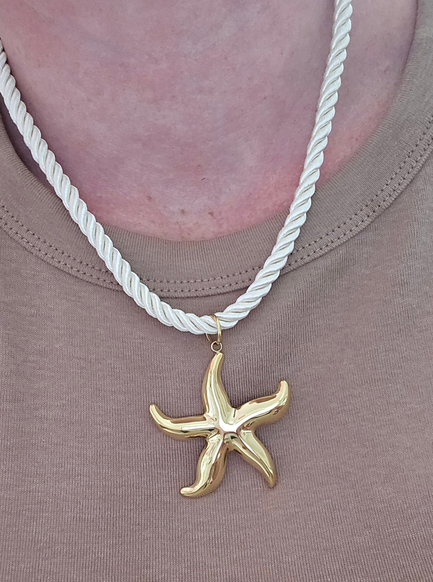 Collier étoile