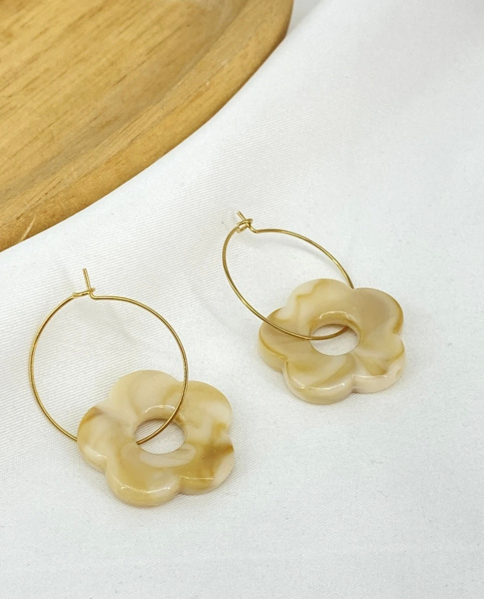 Boucle d'oreille fleur