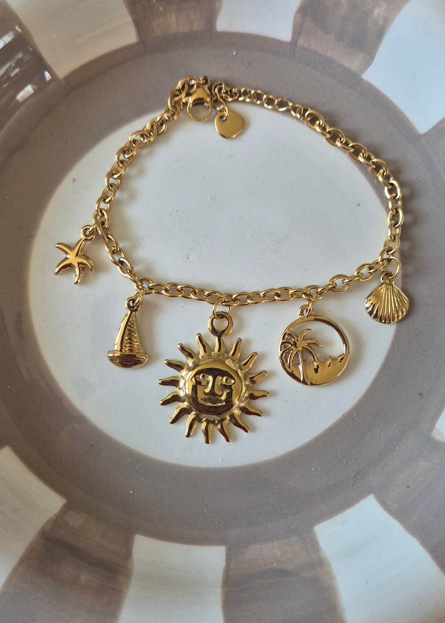 Bracelet